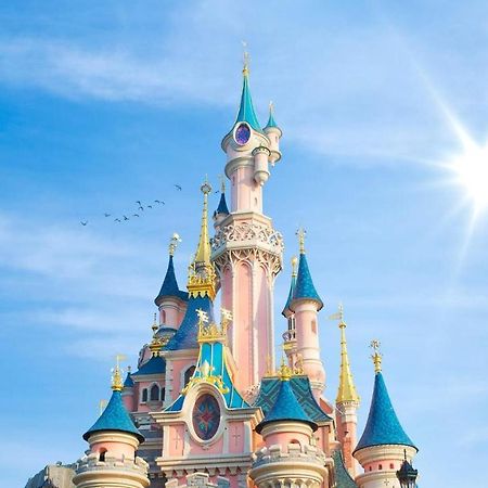 A 3 Minutes De Disneyland Montévrain Exterior foto